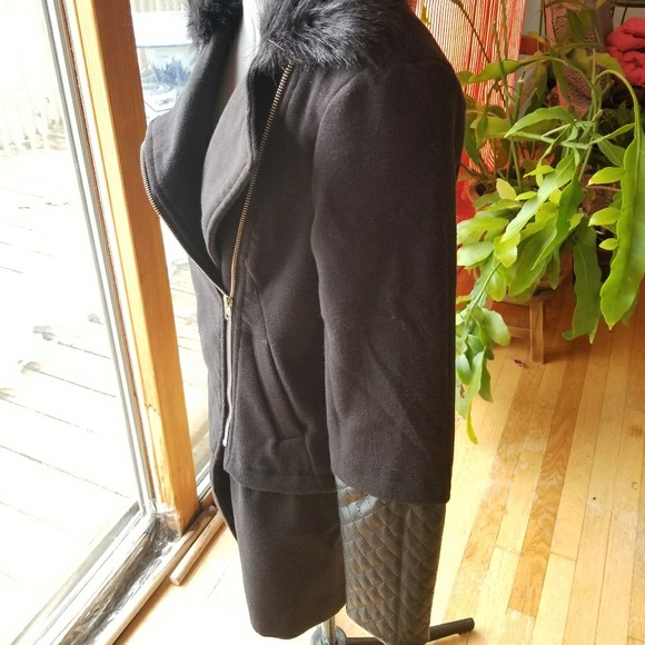 LF Faux fur black jacket with slanted zipper - Picture 2 of 6